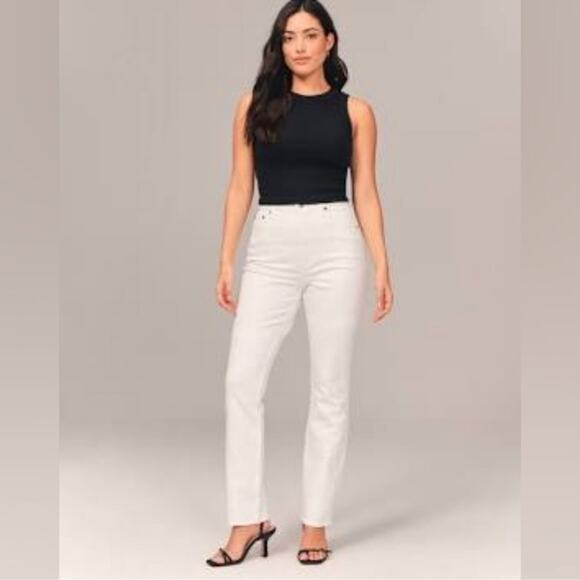 Abercrombie & Fitch Women’s The 90s Straight Ultra High Rise White Jeans 14 Long - Picture 2 of 12